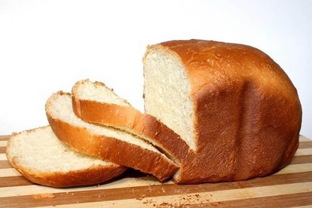Bánh mì cũng giúp bạn giảm nhanh cảm giác cay vô cùng tốt nhất